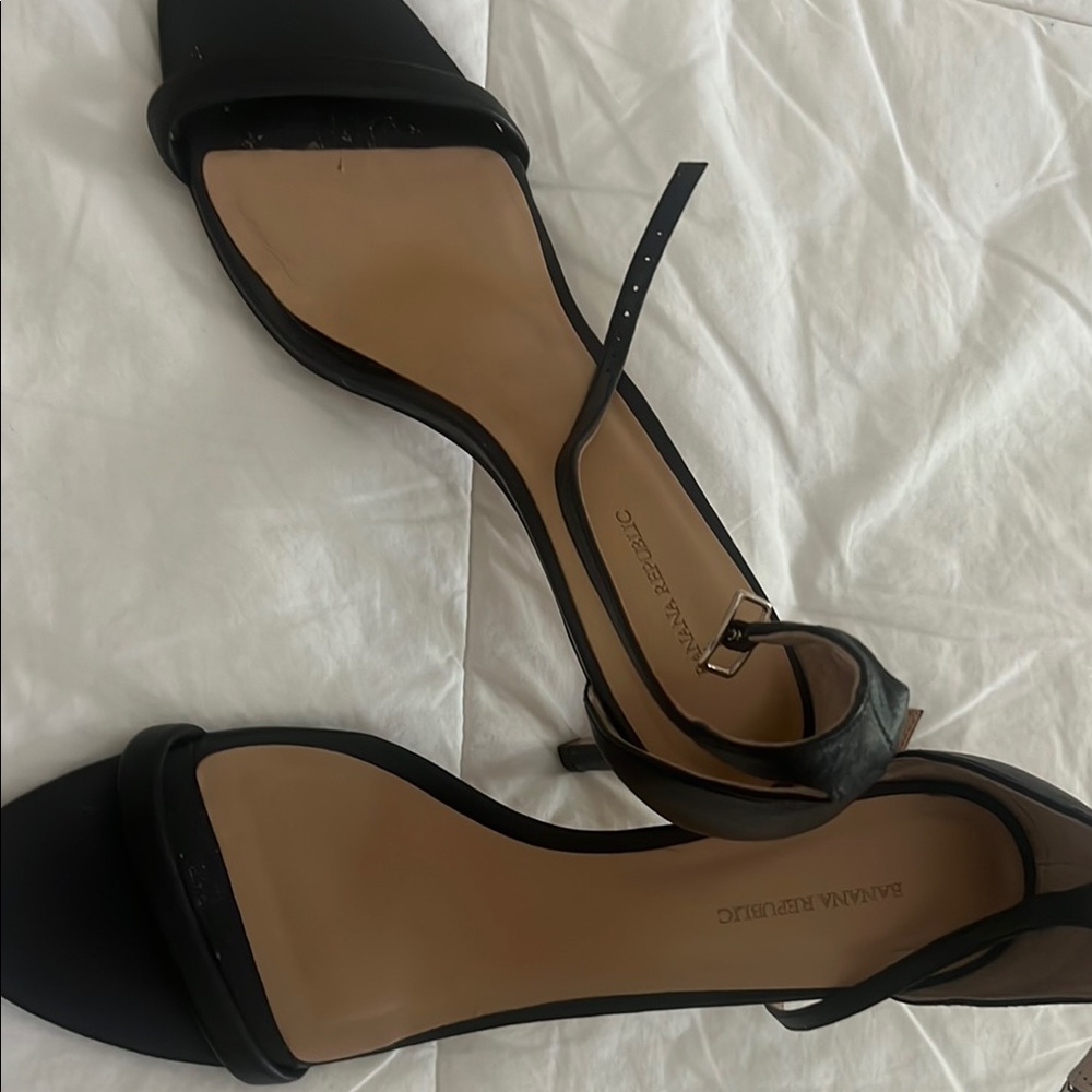 Banana Republic Black Strappy Sandals